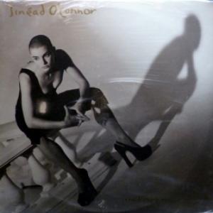Sinead O'Connor - Am I Not Your Girl?