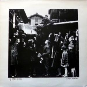 10,000 Maniacs - My Mother The War