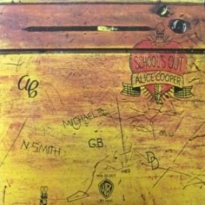 Alice Cooper - School's Out (+ Panties!)