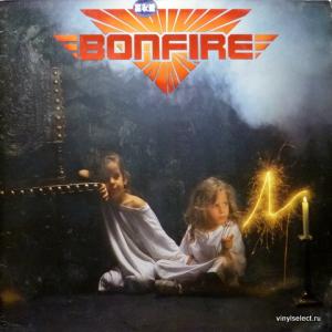 Bonfire - Don't Touch The Light