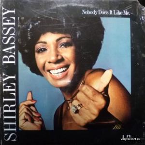 Shirley Bassey - Nobody Does It Like Me