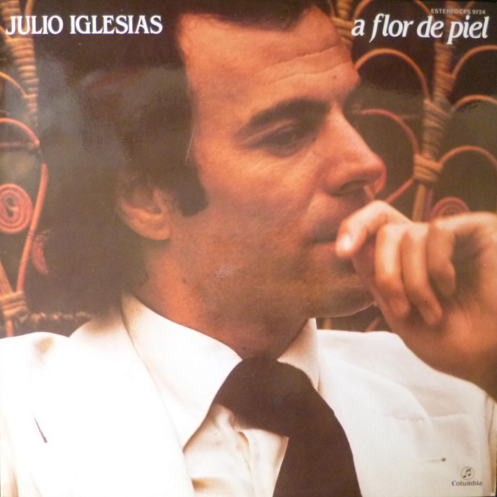 Julio Iglesias - A Flor De Piel