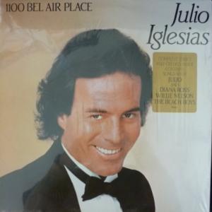 Julio Iglesias - 1100 Bel Air Place