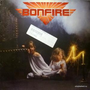 Bonfire - Don't Touch The Light